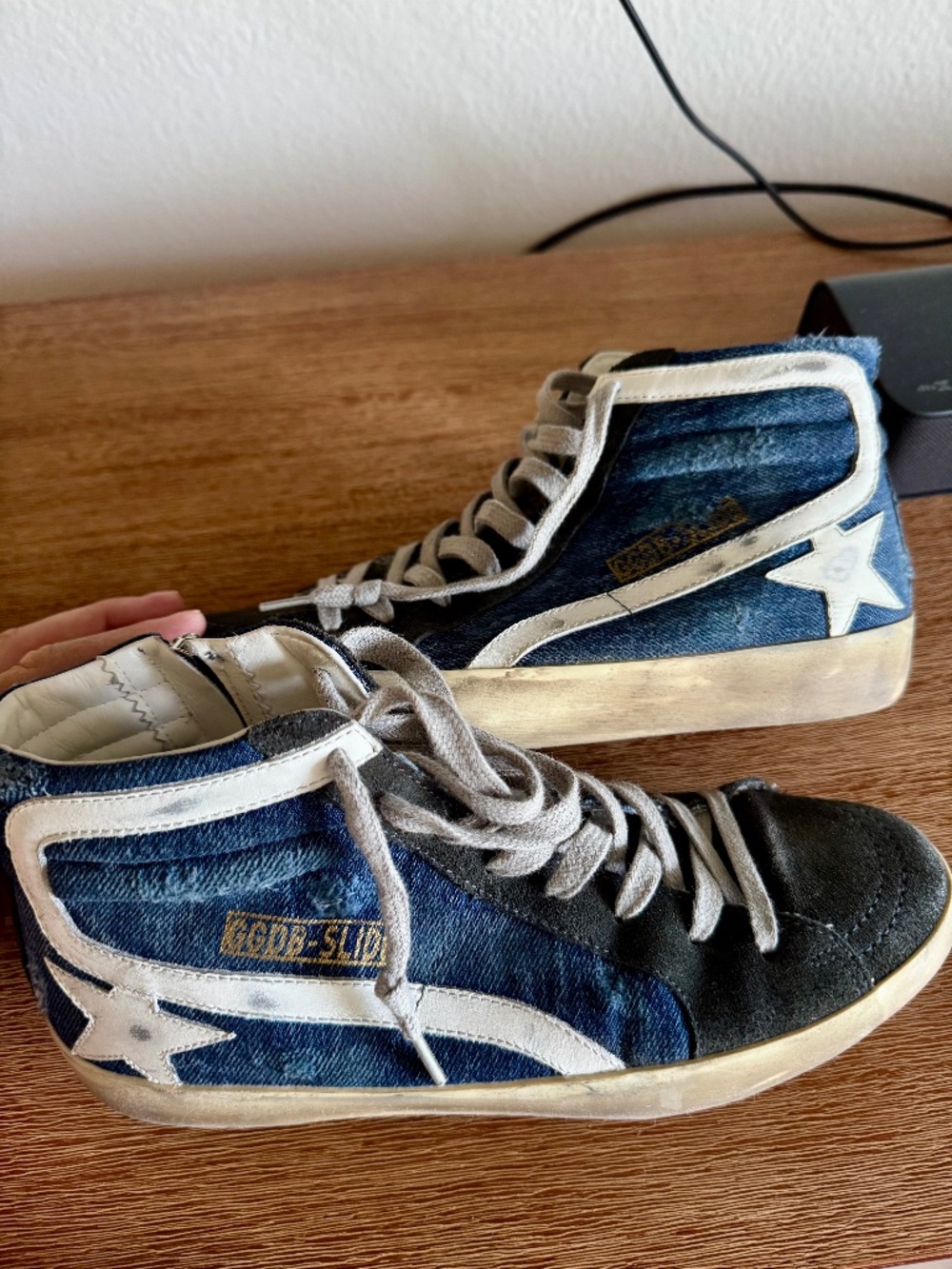 GOLDEN GOOSE Slide in midnight-blue denim with white leather star